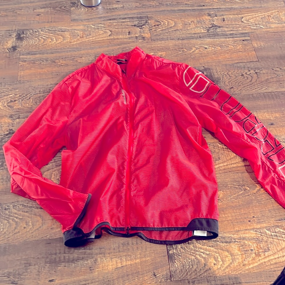 Very nice Reebok lightweight CrossFit jacket. XL
